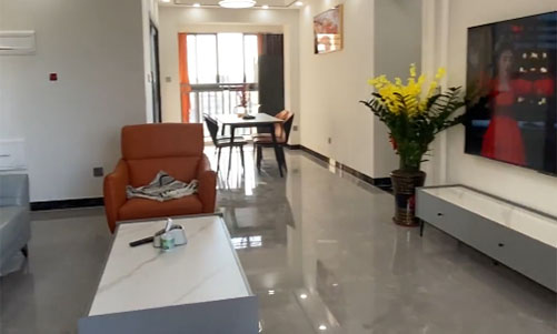 現(xiàn)代簡約風完工實拍案例，時尚舒適還原度高