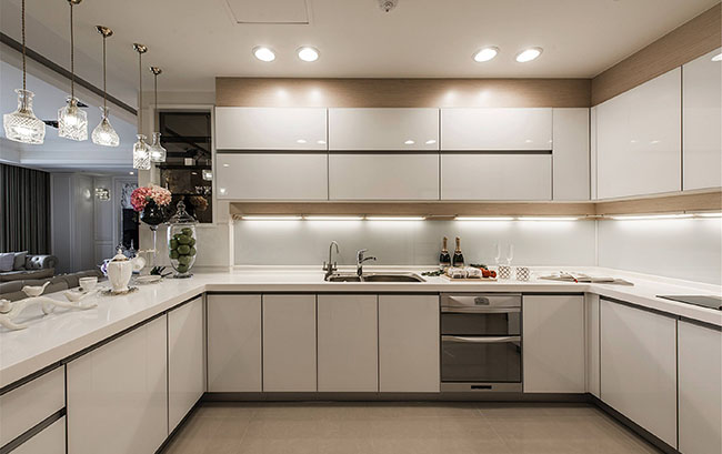 廚房裝修：臺(tái)面選擇什么材料比較好？